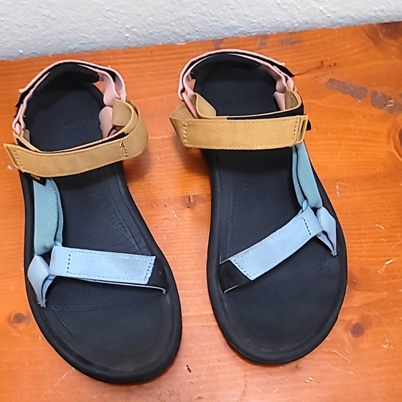 TEVA HURRICANE WOMEN'S XIT2 STRAPPY HIKING WATERPROOF MULTICOLOR SANDAL SIZE 10 - Picture 9 of 11